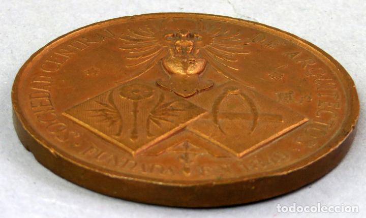 Trofeos y medallas: Medalla de bronce Sociedad Central de Arquitectos fundada en 1849 - Foto 4