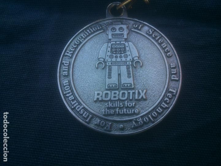 Trofeos y medallas: MEDALLA CONGRESO ROBOTIX - Foto 3