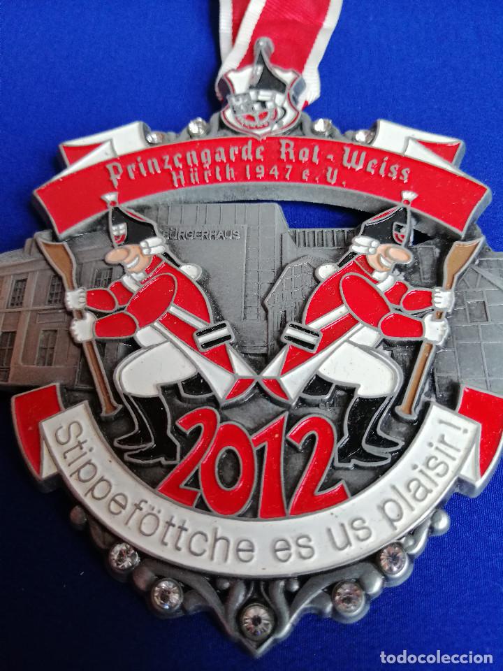 Trofeos y medallas: MEDALLA CARNAVAL ALEMAN( PRINZENGARDE ROT -WEISS) 2012 - Foto 5