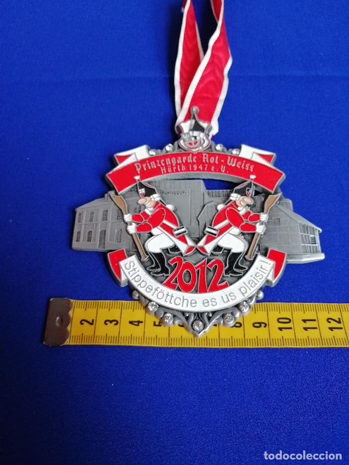 Trofeos y medallas: MEDALLA CARNAVAL ALEMAN( PRINZENGARDE ROT -WEISS) 2012 - Foto 7