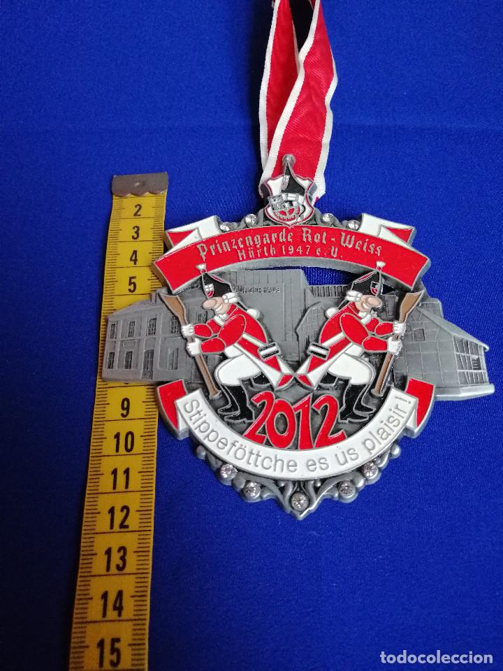 Trofeos y medallas: MEDALLA CARNAVAL ALEMAN( PRINZENGARDE ROT -WEISS) 2012 - Foto 10