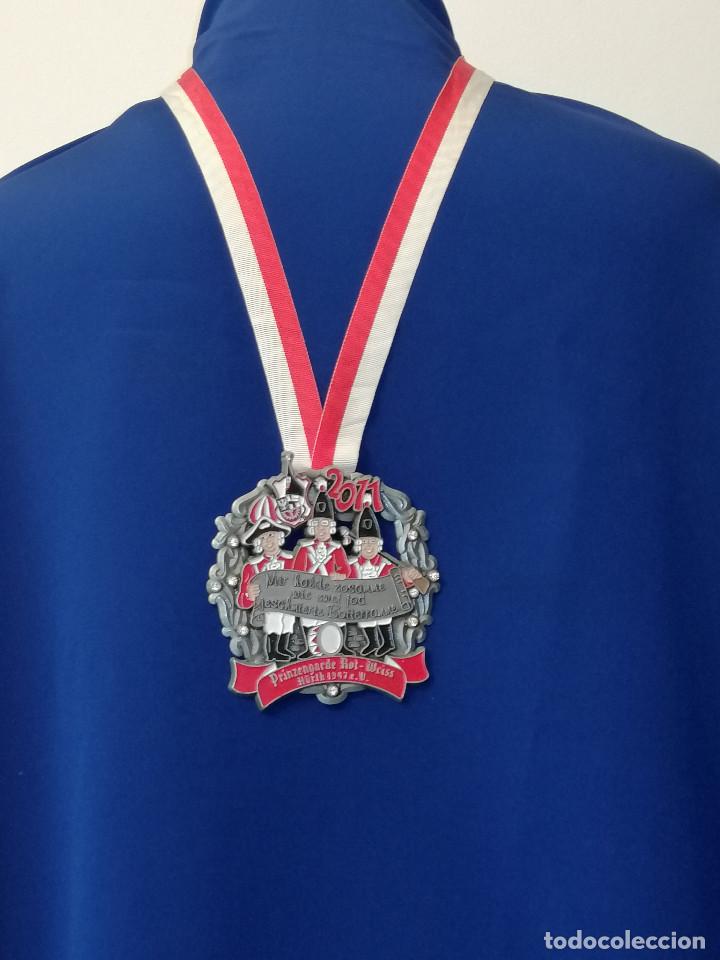 Trofeos y medallas: CARNAVAL ALEMAN( PRINZENGARDE ROT -WEISS) 2011 MEDALLA - Foto 1