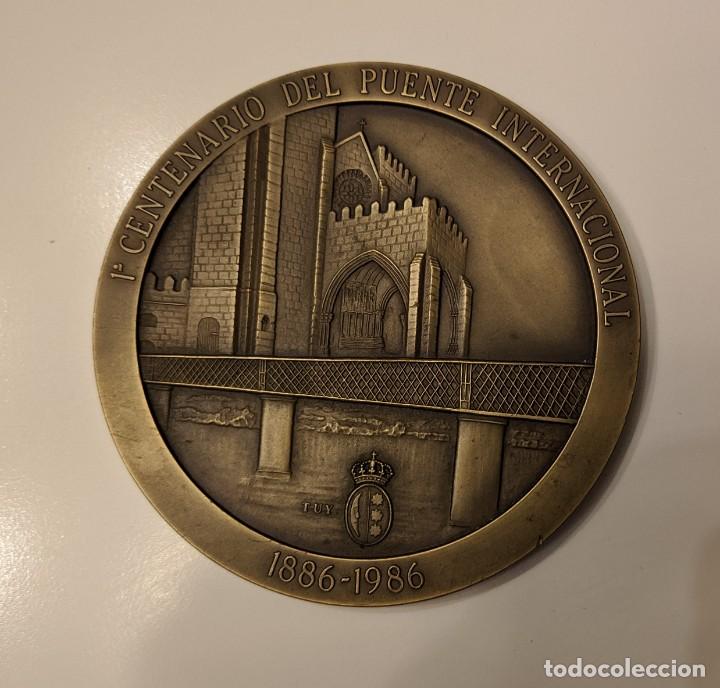 Trofeos y medallas: TUY. Medalla de bronce Centenario Puente Internacional - Foto 2