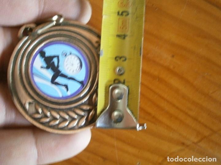 Trofeos y medallas: MEDALLA DE CROSS LA ESTRELLA - Foto 3