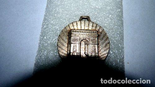 Trofeos y medallas: medalla arco de triunfo - Foto 1