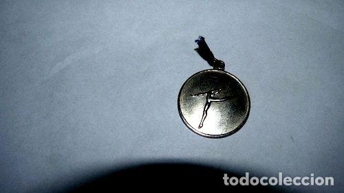 Trofeos y medallas: medalla gimnasta - Foto 1