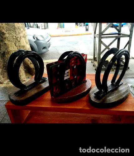 Trofeos y medallas: servilletero con herraduras - Foto 1