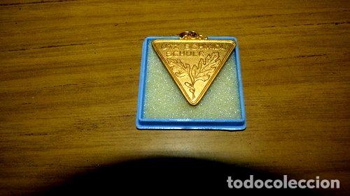 Trofeos y medallas: rara medalla triangular vtz schmidl schule 1973 - Foto 1