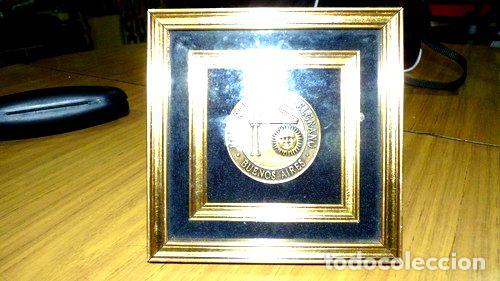 Trofeos y medallas: medalla de la universidad de - Foto 1