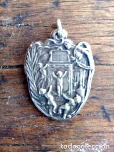Trofeos y medallas: medalla 1906 de incubadoras de bebe - Foto 1