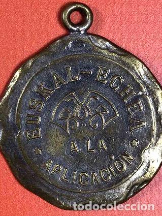 Trofeos y medallas: medalla buskal echea - Foto 1