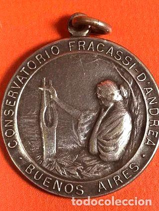 Trofeos y medallas: medalla conservatorio fracassi dandrea - Foto 1