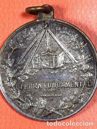 Trofeos y medallas: medalla antigua piedra fundamental grab vanzo gallo cod 437