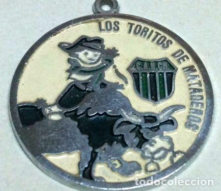 Trofeos y medallas: medalla los toritos de de de mataderos - Foto 1