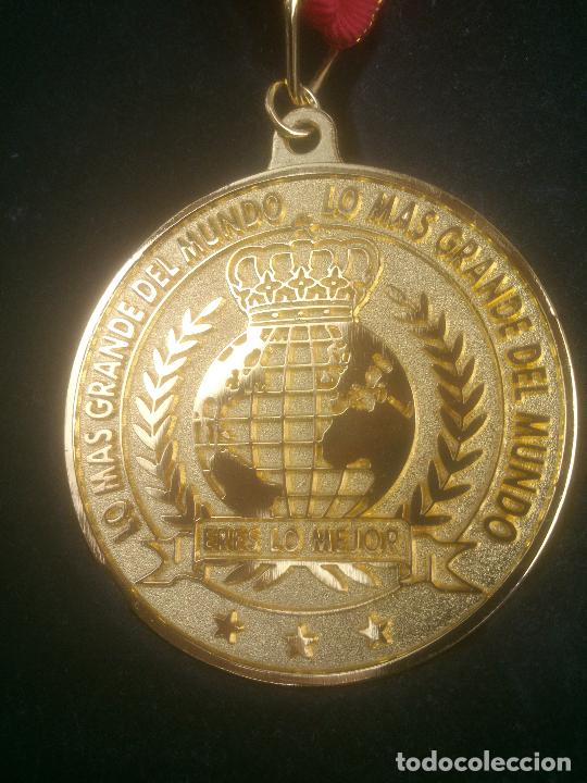 Trofeos y medallas: PREMIO A LA MEJOR MADRE - Foto 9