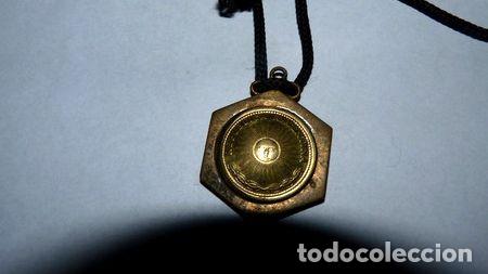 Trofeos y medallas: colgante con moneda - Foto 1