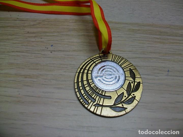 Trofeos y medallas: MEDALLA de TIRO RTM CAPITANIA GENERAL DE BARCELONA 1987 - Foto 1