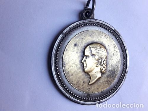 Trofeos y medallas: medalla evita eva peron - Foto 1