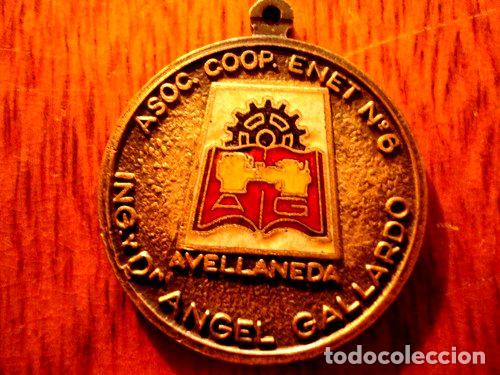 Trofeos y medallas: medalla asoccoopenet n 6 avellaneda cd 145 - Foto 1