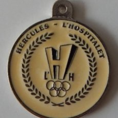 Trofeos y medallas: ANTIGUA MEDALLA HERCULES L' HOSPITALET - 50 ANIVERSARIO FUNDACIÓN DEL CLUB 1940-1990. Lote 293438083