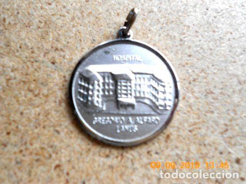 Trofeos y medallas: medalla del hospital gregorio a alfaro de - Foto 1