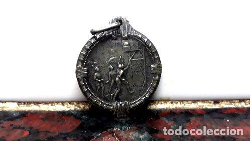 Trofeos y medallas: medalla basquet antigua basket - Foto 1
