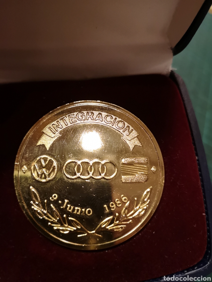 Trofeos y medallas: Moneda Seat Wolkswagen Audi - Foto 7