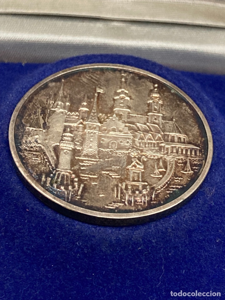 Trofeos y medallas: Medalla de plata conmemorativa - Foto 2