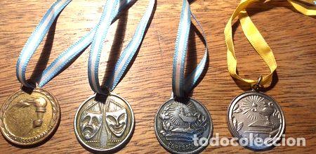 Trofeos y medallas: lote de 4 medallas - Foto 1