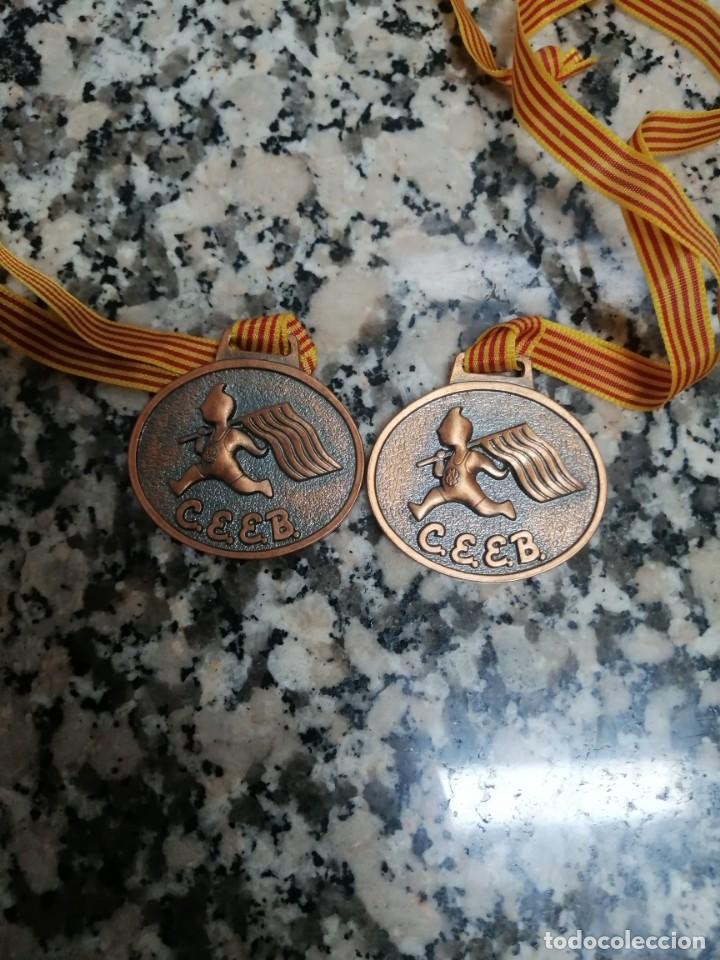 Trofeos y medallas: 2 MEDALLAS CAIXA DE PENSIONS - Foto 2