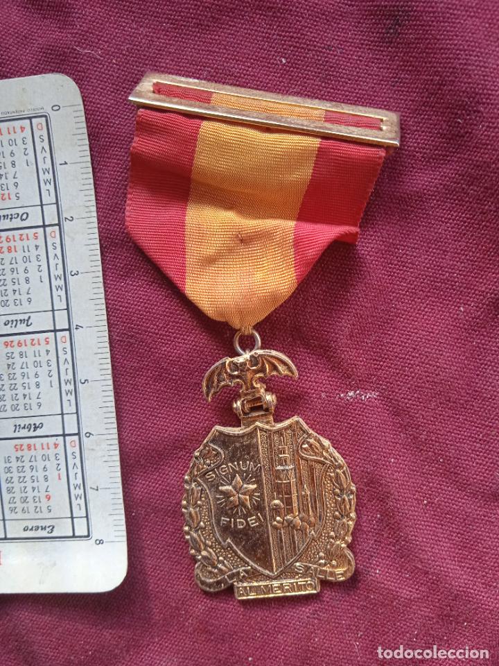 Gold 2025 medal 4111