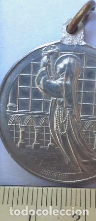 Trofeos y medallas: medalla cofradia beata imelda - Foto 1