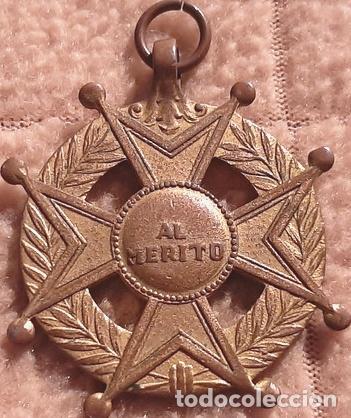 Trofeos y medallas: medalla antigua de cobre al merito - Foto 1