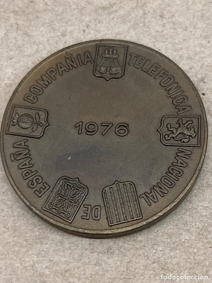 Trofeos y medallas: Medalla conmemorativa 1976 telef&oacute;nica - Foto 2