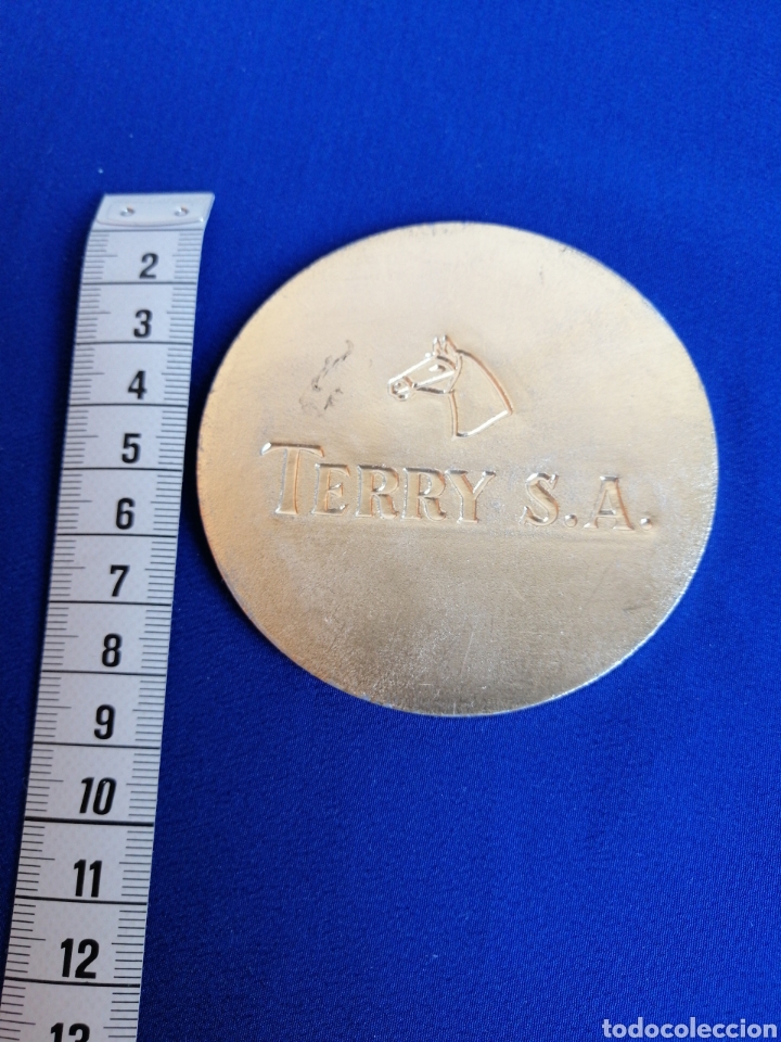 Trofeos y medallas: MONDEDA TERRY S. A. - Foto 2