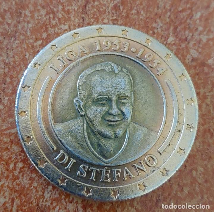 Trofeos y medallas: Modelos conmemorativa Real Madrid Di Stefano - Foto 1