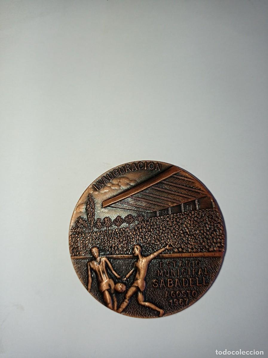 Trofeos y medallas: 2 trofeo Ciudad de Sabadell agosto 1974. - Foto 1