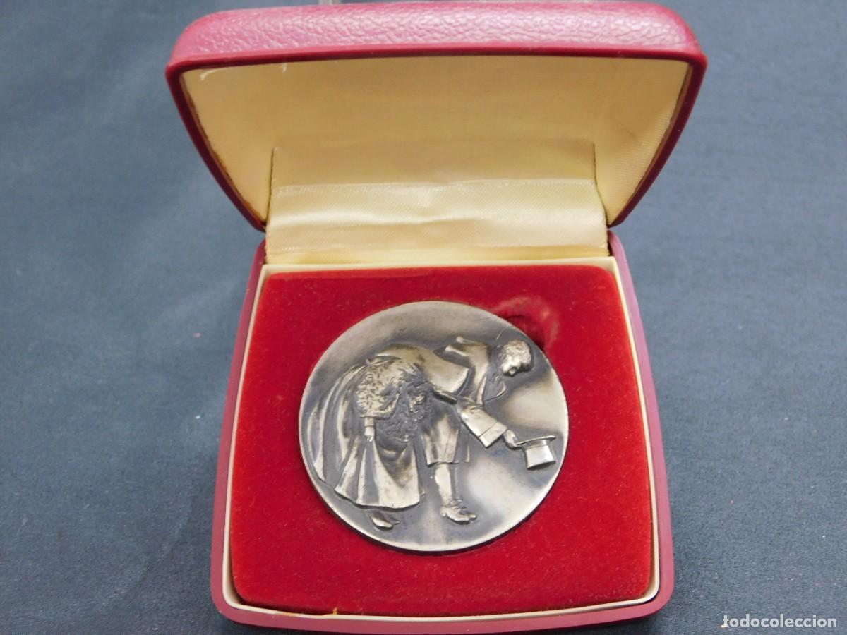 Trofeos y medallas: Medalla Sant Joan de les Abadesses - Foto 1