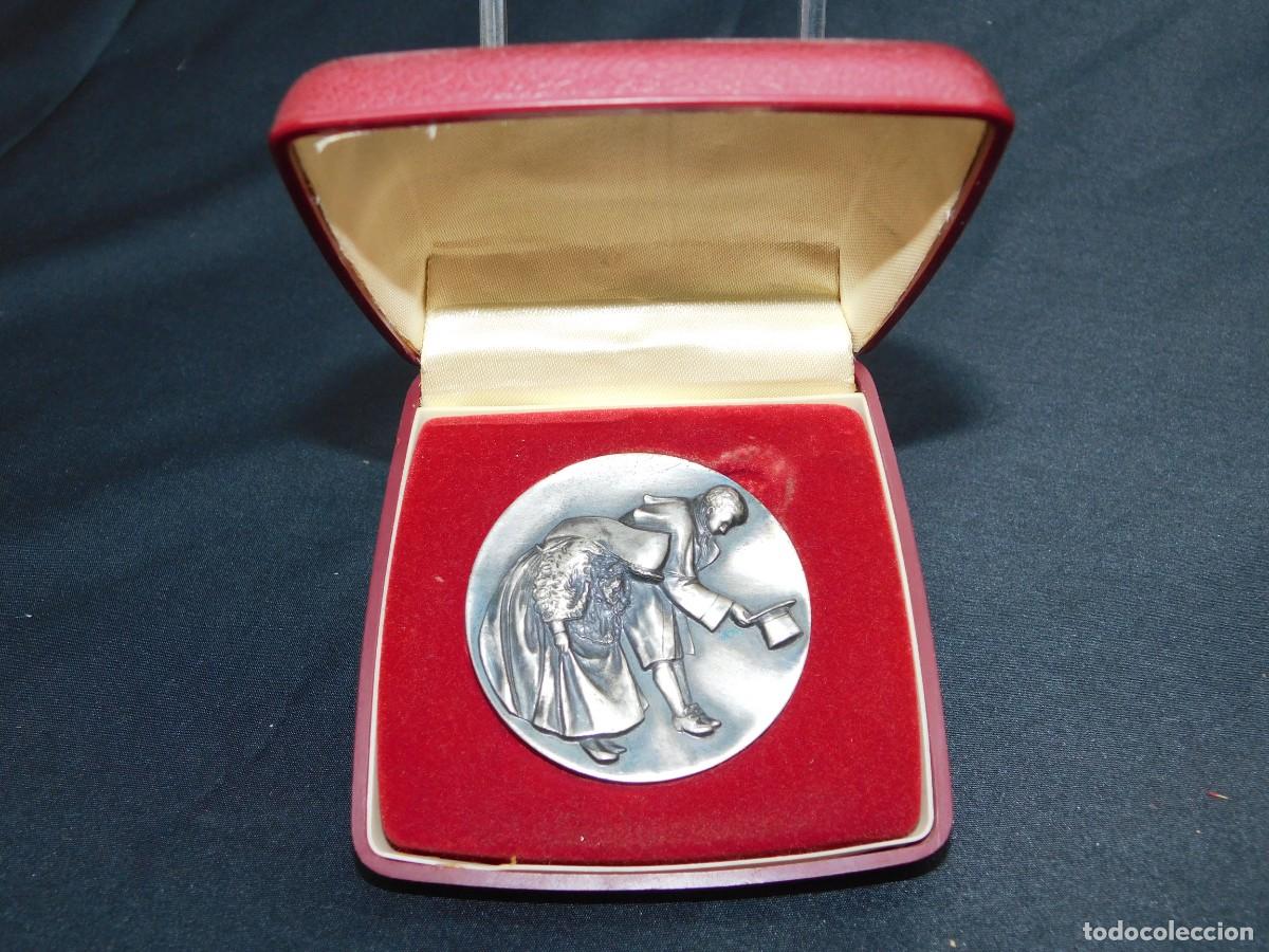 Trofeos y medallas: Medalla Sant Joan de les Abadesses - Foto 4