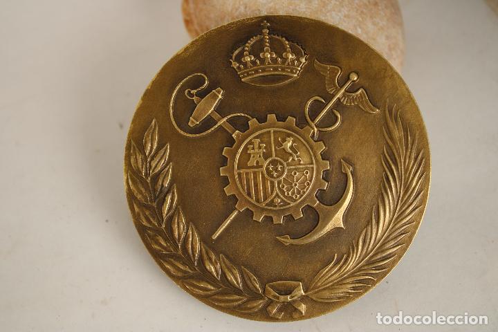 Trofeos y medallas: aduana la farca de moles 1982 - Foto 1