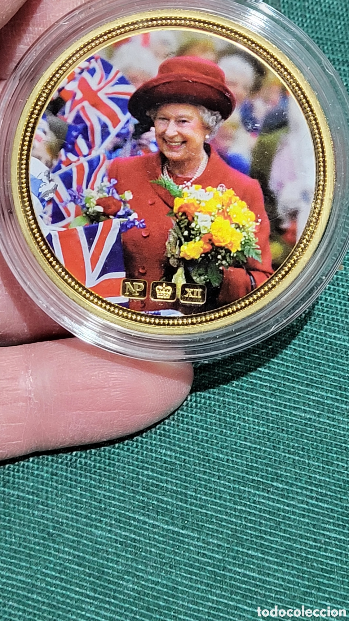 Trofeos y medallas: Medalla conmemorativa Elizabeth ll - Foto 1