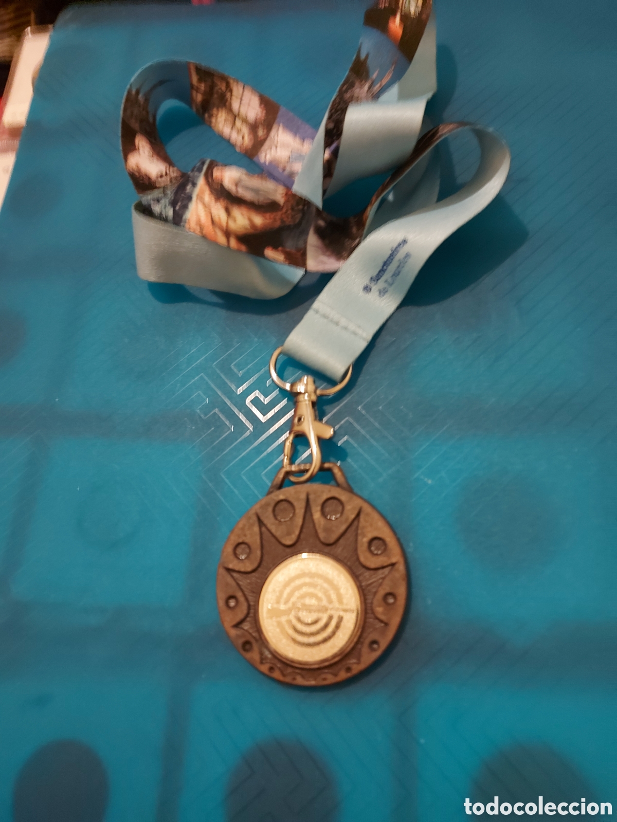 Trofeos y medallas: medalla deportiva - Foto 1