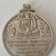 Trofeos y medallas: EXPOSICIÓN NACIONAL DE TROFEOS DE CAZA. MADRID, 1970. MINISTERIO DE AGRICULTURA. MEDALLA MEDALLÓN.. Lote 402814294