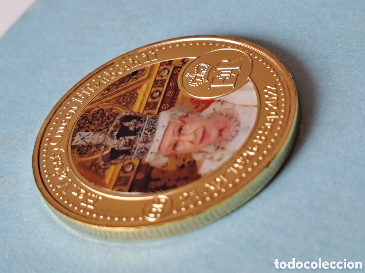 Trofeos y medallas: ESPECTACULAR MONEDA CONMEMORATIVA DE LA REINA ISABEL II. REF S1 CGM 3 - Foto 2