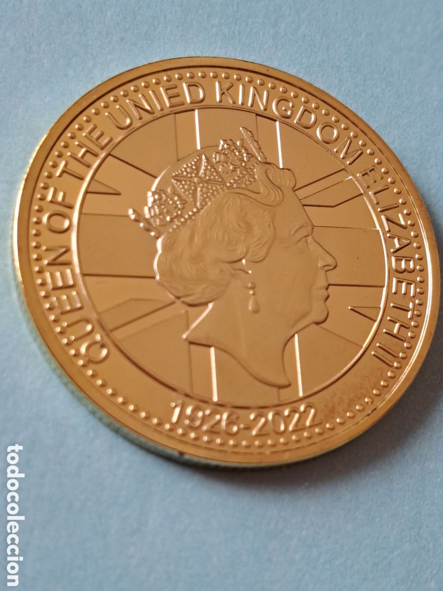 Trofeos y medallas: ESPECTACULAR MONEDA CONMEMORATIVA DE LA REINA ISABEL II. REF S1 CGM 3 - Foto 4