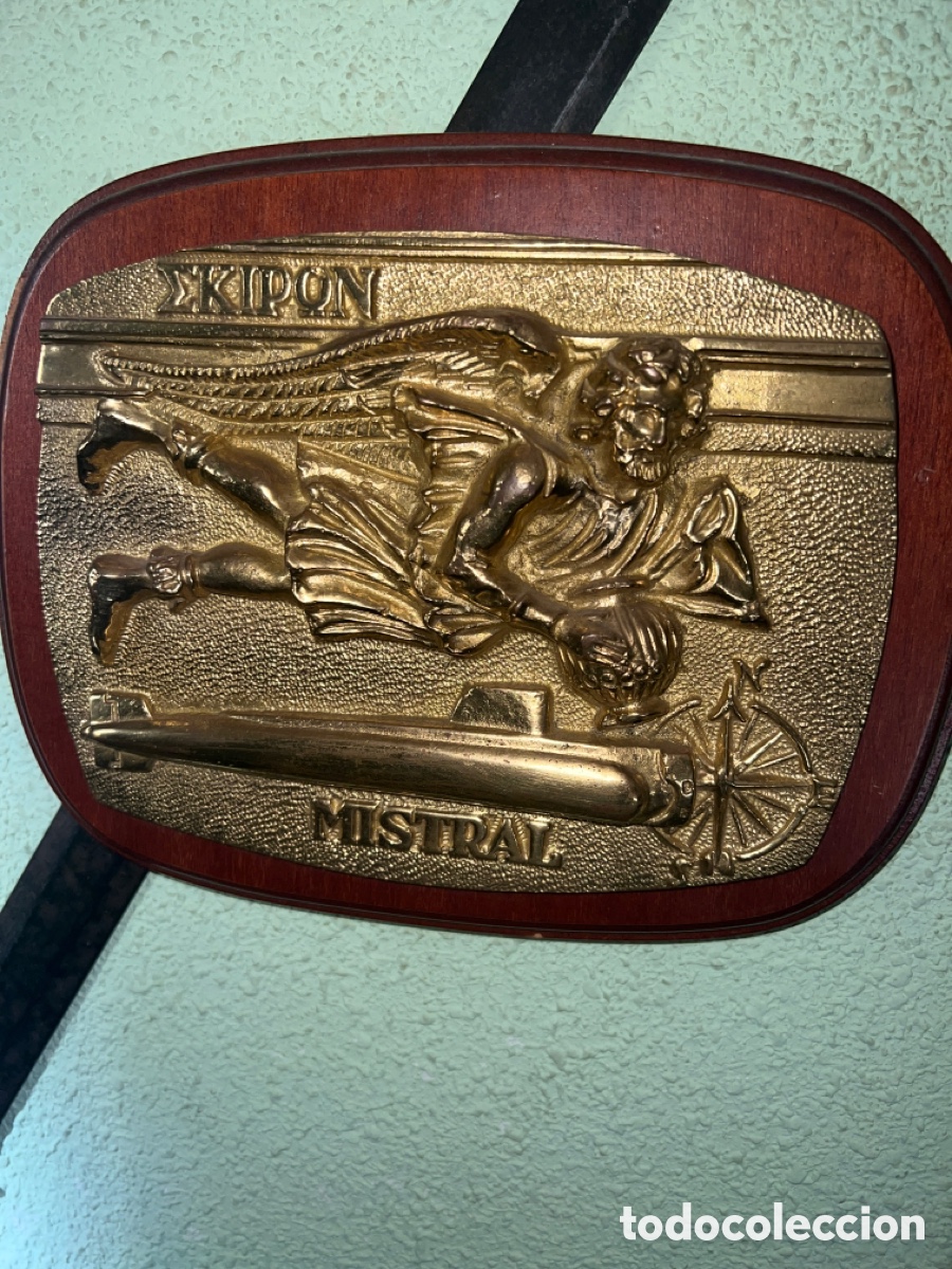 Trofeos y medallas: M&eacute;topa del submarino Mistral en Bronce Dorado - Foto 1