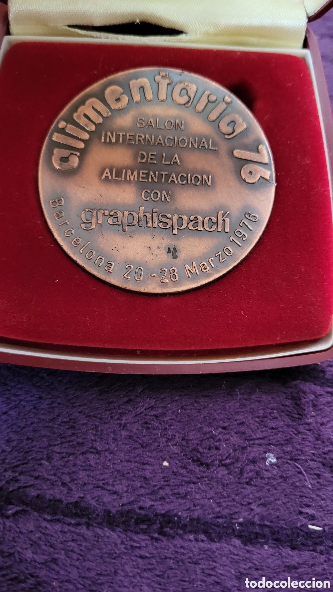 Trofeos y medallas: Medalla Alimentaria 1976 - Foto 3