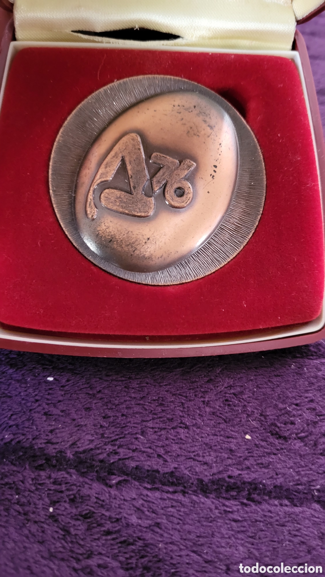 Trofeos y medallas: Medalla Alimentaria 1976 - Foto 1