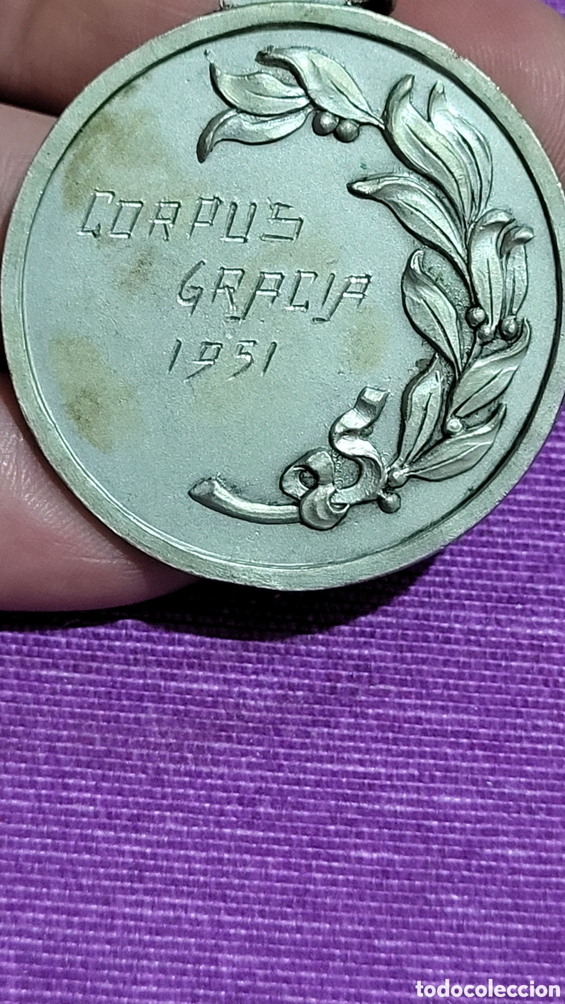 Trofeos y medallas: Medalla Colombofila 1951 - Foto 2