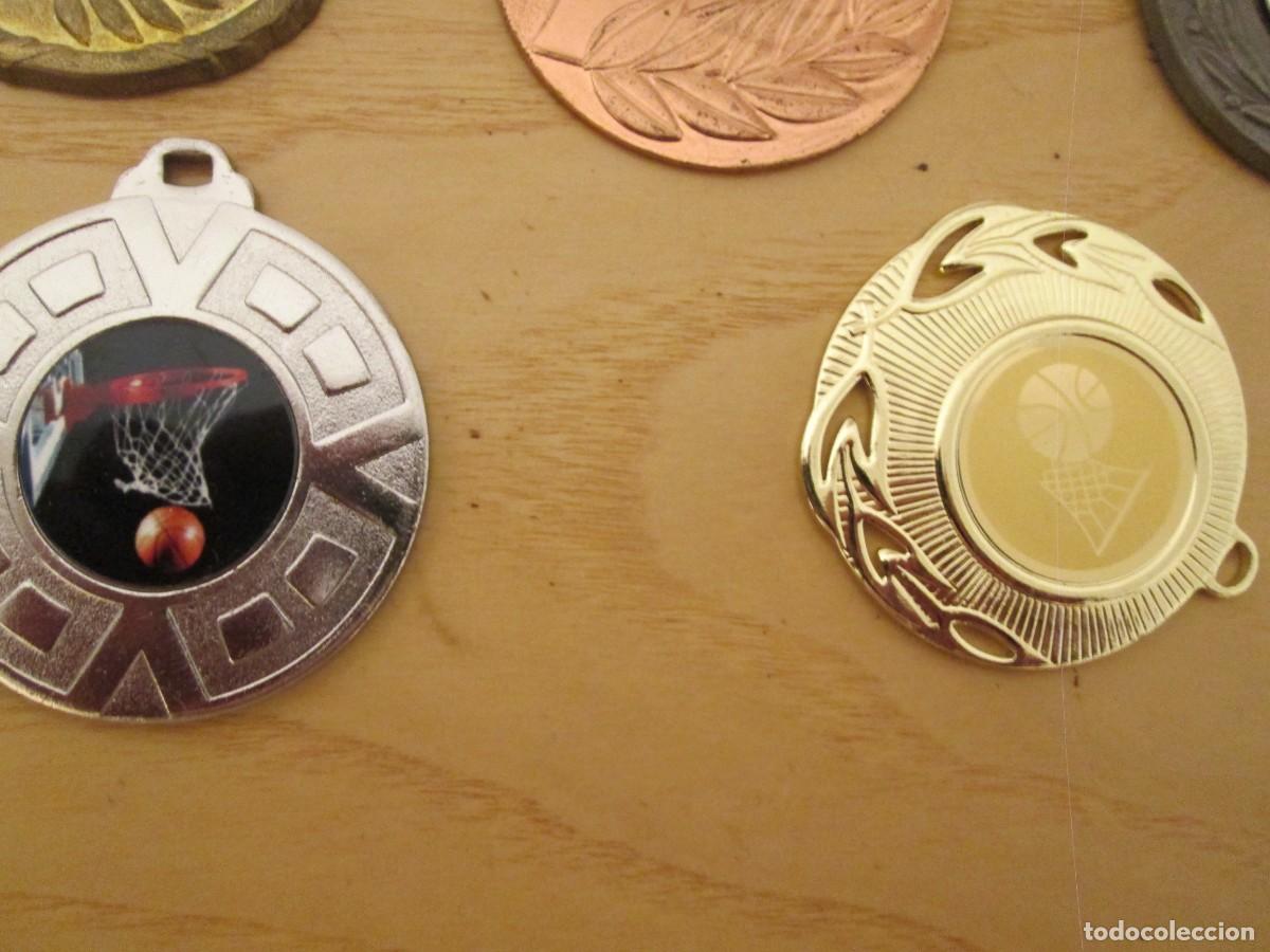 Trofeos y medallas: 10 medallas deportivas - Foto 2
